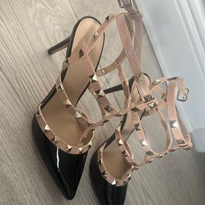 Studded black and Stan Cute heels 👠